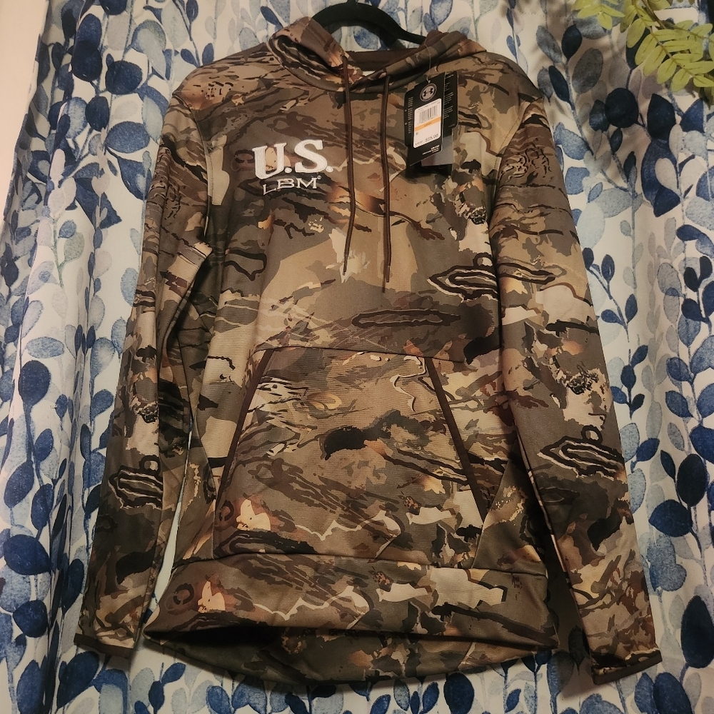 Under Armour Camouflage‎ Hoodie with U.S. LBM Logo Size Small NWT